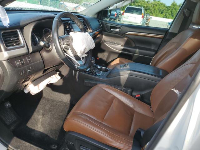 Photo 7 from auction – 2018 TOYOTA HIGHLANDER with VIN 5TDYZRFH2JS273773