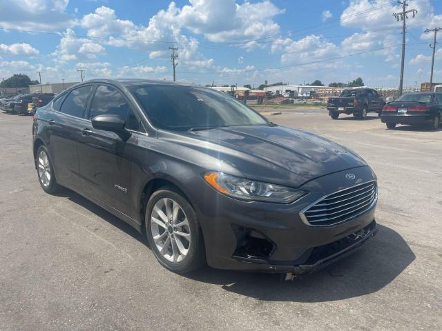 FORD FUSION SE 2019 with VIN 3FA6P0LU9KR261589 - Photo from auction