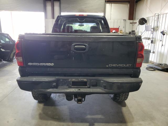 Photo 6 from auction – 2005 CHEVROLET SILVERADO with VIN 1GCHK23225F853171