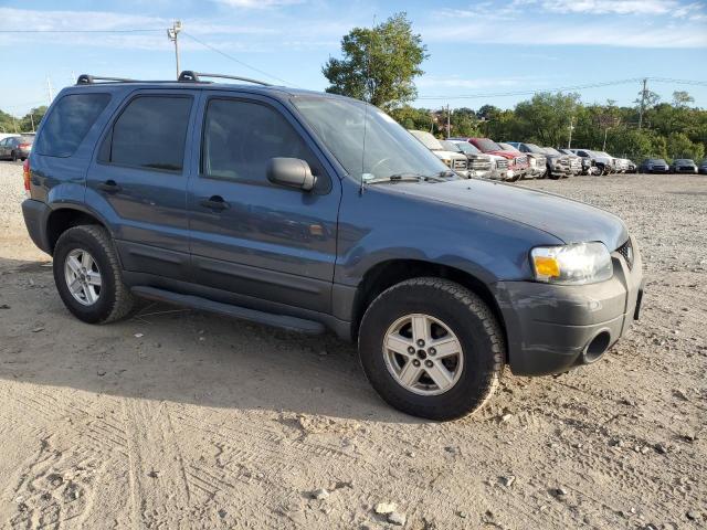 Photo 4 from auction – 2005 FORD ESCAPE XLS with VIN 1FMYU92Z25KC10971