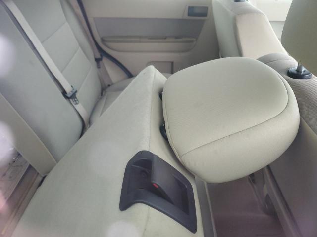 Photo 10 from auction – 2010 FORD ESCAPE XLT with VIN 1FMCU9DG2AKB66664