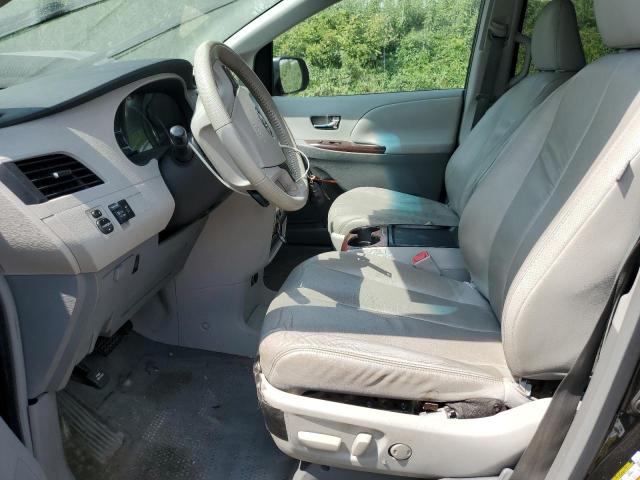 Photo 7 from auction – 2011 TOYOTA SIENNA XLE with VIN 5TDYK3DC3BS020133