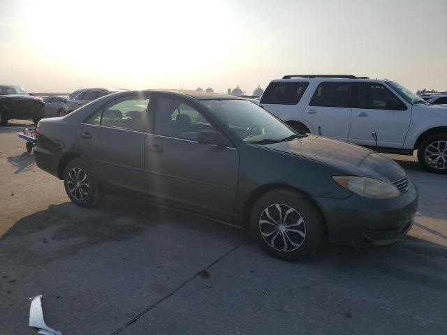 Photo 4 from auction – 2005 TOYT CAMRY LE with VIN 4T1BE32K55U070096
