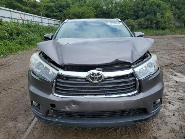 Photo 5 from auction – 2015 TOYOTA HIGHLANDER with VIN 5TDDKRFH4FS093687