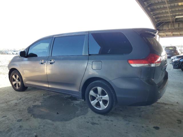 Photo 2 from auction – 2012 TOYOTA SIENNA BAS with VIN 5TDKA3DC5CS009547