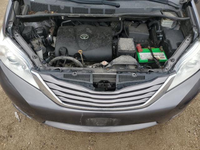 Photo 12 from auction – 2017 TOYOTA SIENNA LE with VIN 5TDKZ3DC5HS819776