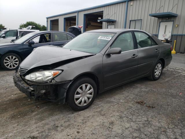Photo 1 from auction – 2005 TOYOTA CAMRY LE with VIN 4T1BE30K95U976142