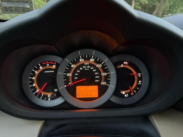 Photo 8 from auction – 2010 TOYOTA RAV4 with VIN 2T3ZF4DV4AW02960