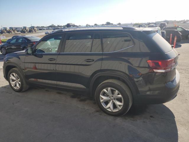 Photo 2 from auction – 2018 VOLKSWAGEN ATLAS with VIN 1V2BR2CAXJC512247