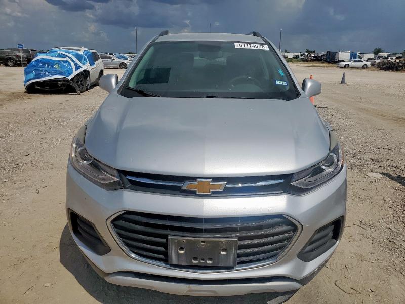Photo 5 from auction – 2017 CHEVROLET TRAX 1LT with VIN 3GNCJLSB0HL214647