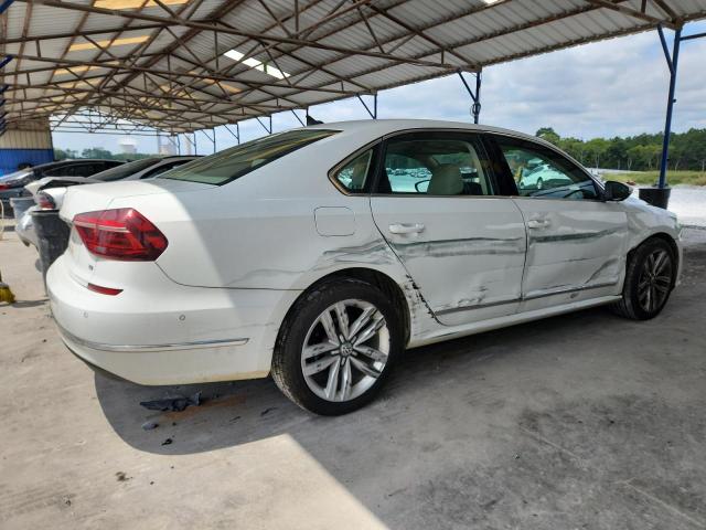 Photo 3 from auction – 2017 VOLKSWAGEN PASSAT SEL with VIN 1VWCT7A31HC016589