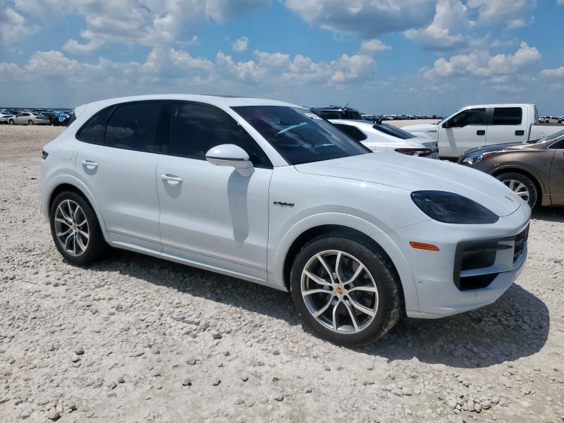 Photo 4 from auction – 2024 PORSCHE CAYENNE E- with VIN WP1AE2AY4RDA29821