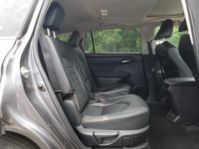 Photo 11 from auction – 2023 TOYOTA HIGHLANDER with VIN 5TDKARAH9PS019507