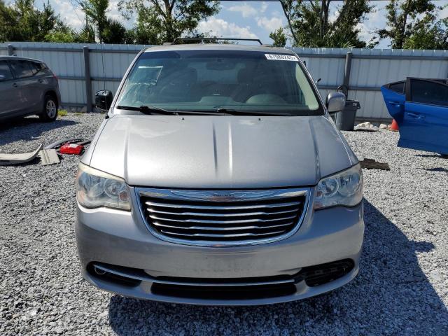 Photo 5 from auction – 2015 CHRYSLER TOWN & COU with VIN 2C4RC1BGXFR626796