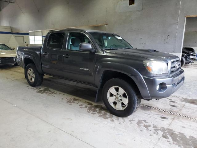 Photo 4 from auction – 2010 TOYOTA TACOMA DOU with VIN 3TMLU4EN2AM042990