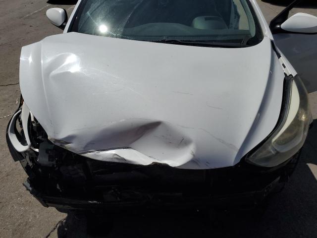 Photo 11 from auction – 2016 HYUNDAI ELANTRA SE with VIN 5NPDH4AE3GH721289
