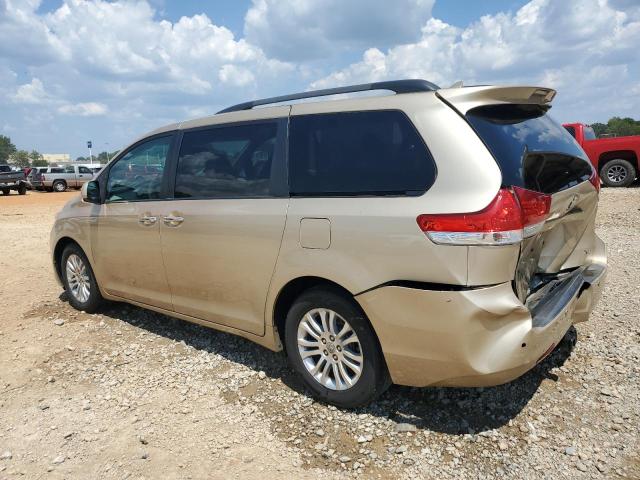 Photo 2 from auction – 2011 TOYOTA SIENNA XLE with VIN 5TDYK3DC9BS067361