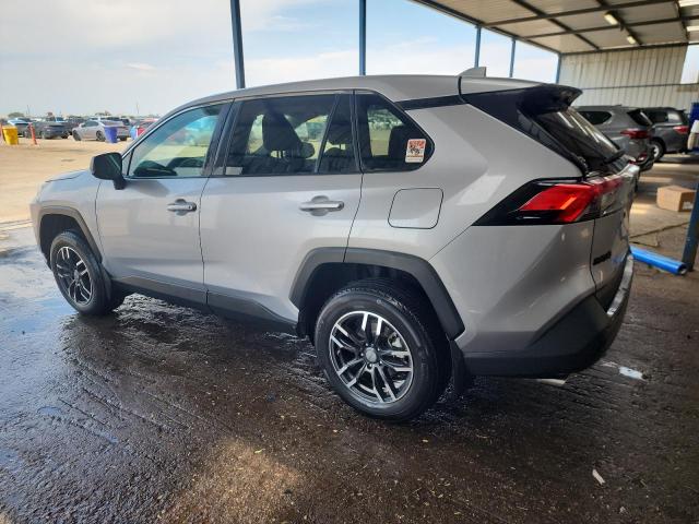 Photo 2 from auction – 2022 TOYOTA RAV4 LE with VIN 2T3F1RFV0NC257890