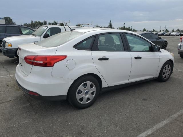 Photo 3 from auction – 2015 FORD FOCUS S with VIN 1FADP3E25FL328391