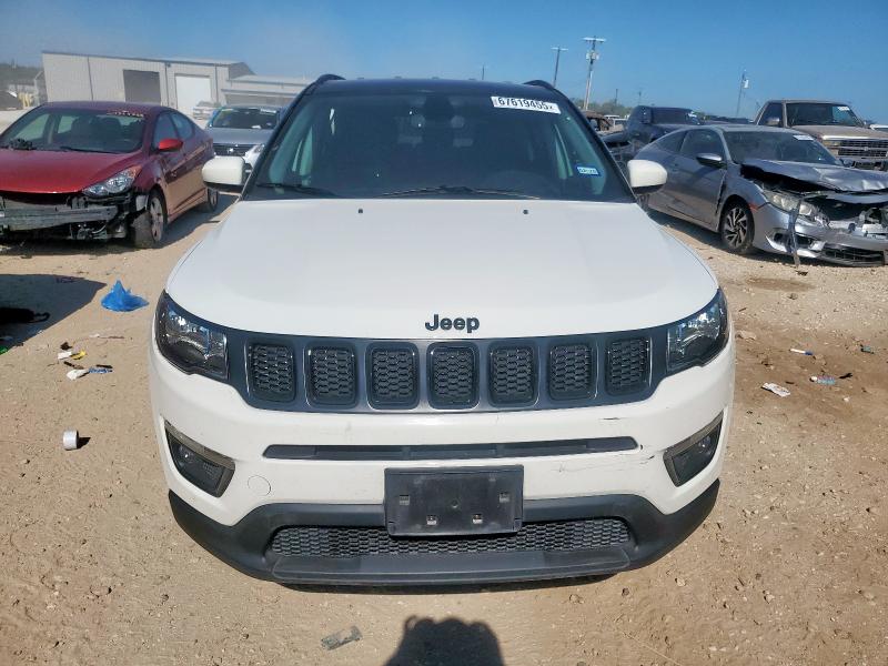 Photo 5 from auction – 2019 JEEP COMPASS LATITUDE with VIN 3C4NJDBB5KT697664