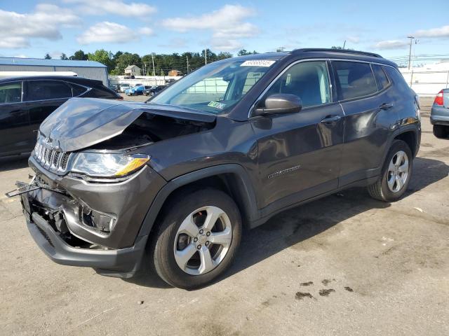 JEEP COMPASS LA 2019 with VIN 3C4NJDBB5KT674790 - Photo from auction