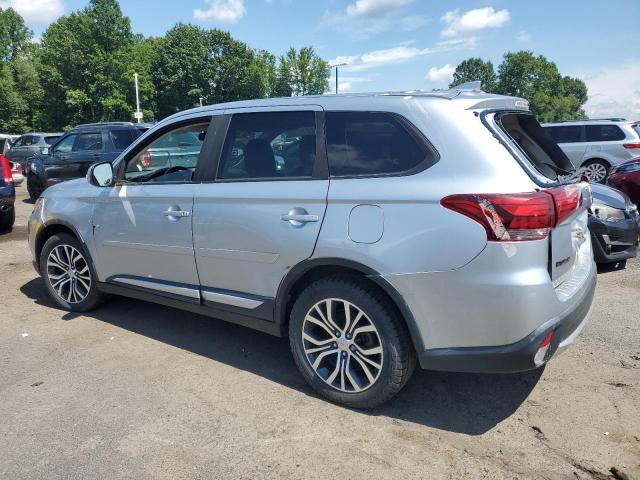 Photo 2 from auction – 2017 MITS OUTLANDER SE with VIN JA4AZ3A30HZ027527