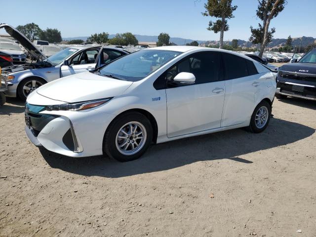 TOYOTA PRIUS PRIM 2017 with VIN JTDKARFP0H3064726 - Photo from auction
