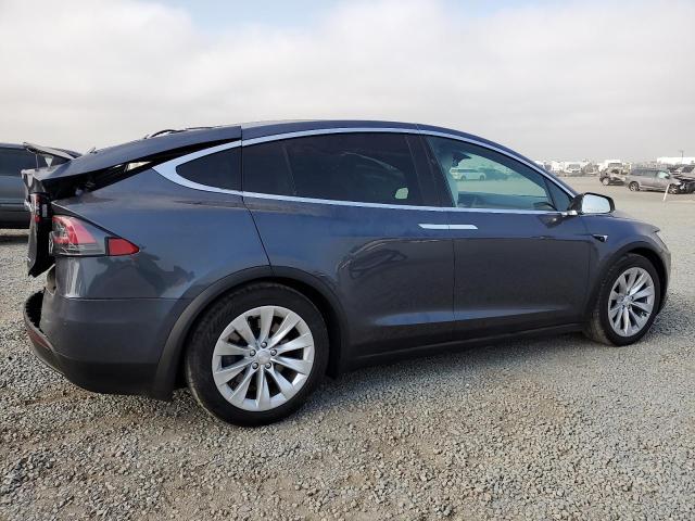 Photo 3 from auction – 2020 TESLA MODEL X with VIN 5YJXCAE29LF235962