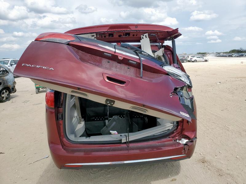 Photo 6 from auction – 2017 CHRYSLER PACIFICA T with VIN 2C4RC1BG4HR610533