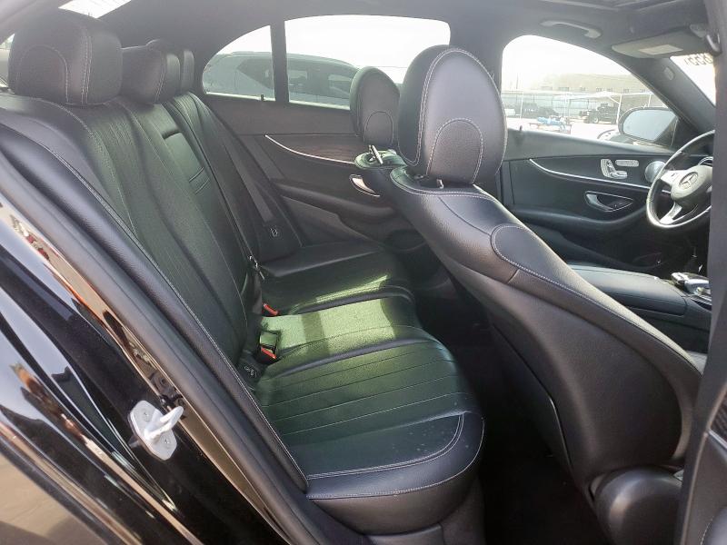 Photo 10 from auction – 2017 MERCEDES-BENZ E 300 with VIN WDDZF4JB1HA017284