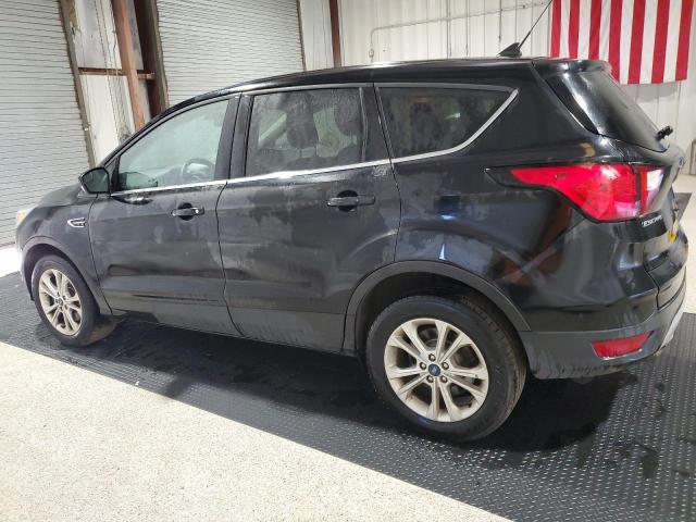 Photo 2 from auction – 2019 FORD ESCAPE SE with VIN 1FMCU9GD9KUC34210