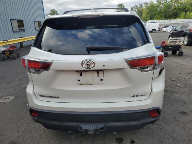 Photo 6 from auction – 2015 TOYOTA HIGHLANDER with VIN 5TDJKRFH8FS083134
