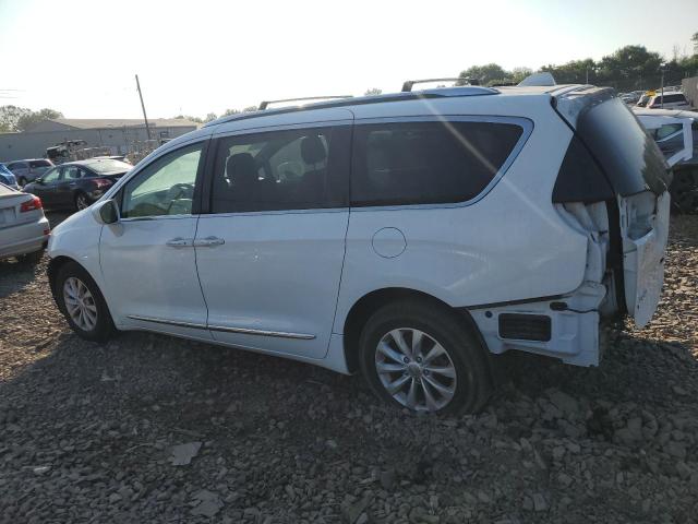 Photo 2 from auction – 2019 CHRYSLER PACIFICA TOURING L with VIN 2C4RC1BG9KR560526