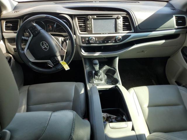 Photo 8 from auction – 2016 TOYOTA HIGHLANDER with VIN 5TDJKRFH7GS348398