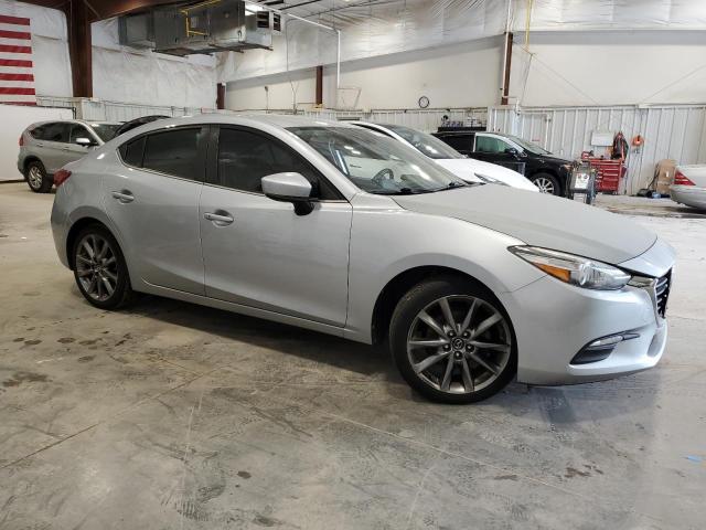 Photo 4 from auction – 2018 MAZDA 3 TOURING with VIN 3MZBN1V31JM201257