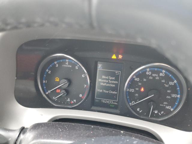 Photo 9 from auction – 2018 TOYOTA RAV4 LIMIT with VIN 2T3DFREV0JW721702