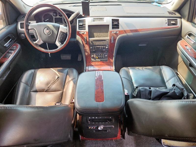 Photo 8 from auction – 2007 CADILLAC ESCALADE L with VIN 1GYFK63837R344026