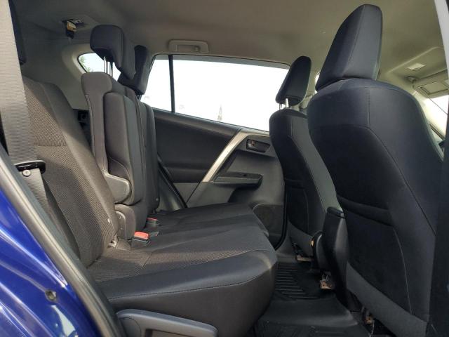 Photo 11 from auction – 2015 TOYOTA RAV4 LE with VIN 2T3BFREV2FW365218