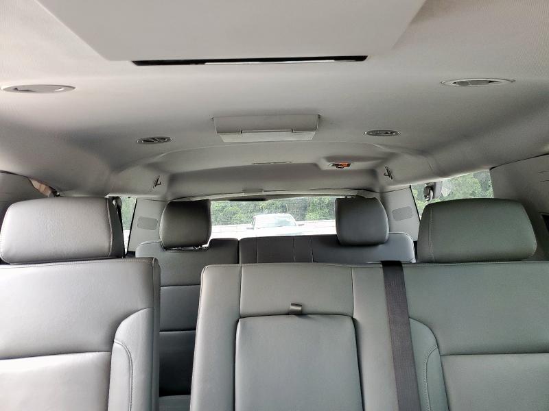 Photo 10 from auction – 2020 CHEVROLET SUBURBAN with VIN 1GNSKHKC8LR252336