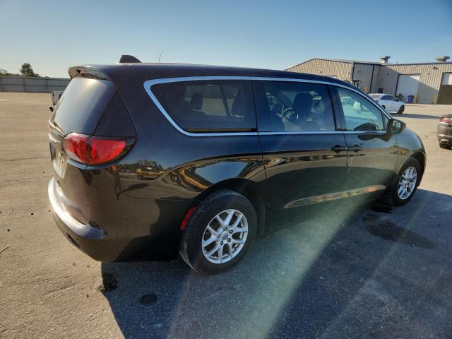 Photo 3 from auction – 2017 CHRYSLER PACIFICA T with VIN 2C4RC1DG1HR565547