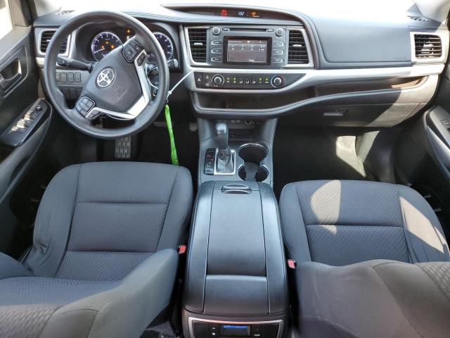 Photo 8 from auction – 2018 TOYOTA HIGHLANDER with VIN 5TDZARFH1JS036820
