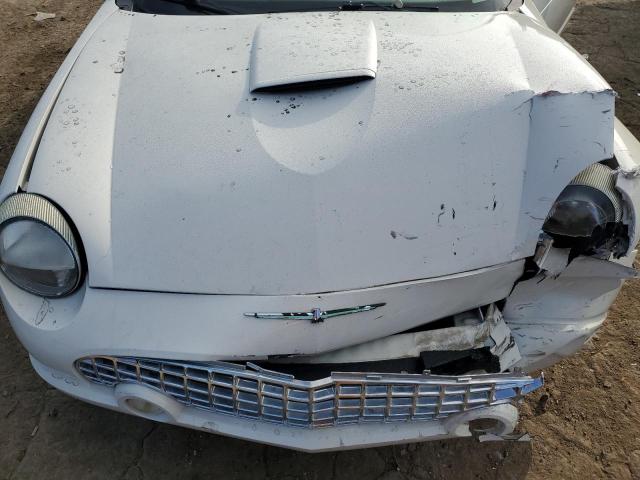 Photo 11 from auction – 2002 FORD THUNDERBIR with VIN 1FAHP60A42Y124325