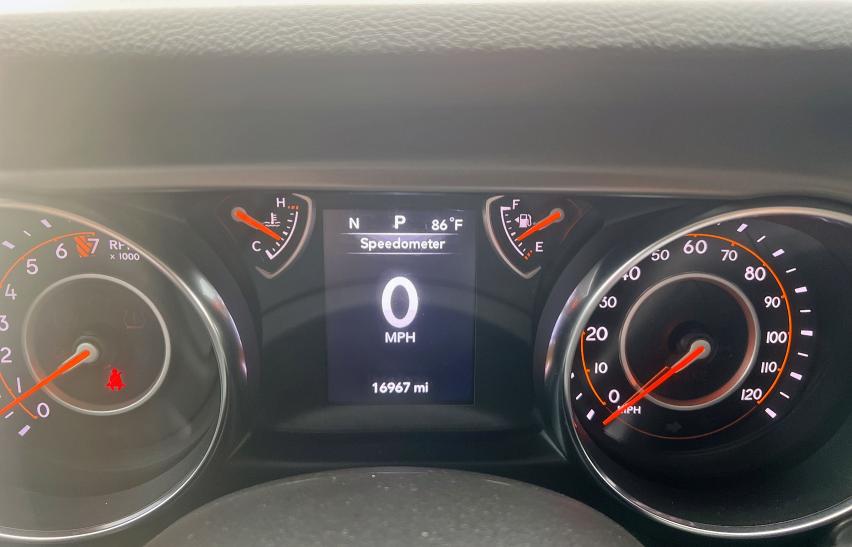Photo 8 from auction – 2023 JEEP GLADIATOR with VIN 1C6HJTAG6PL560425