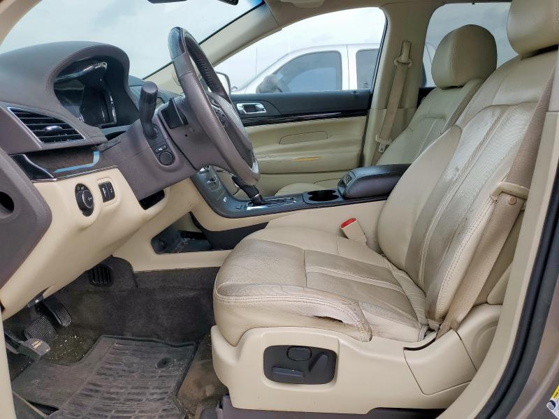 Photo 7 from auction – 2019 LINCOLN MKT with VIN 2LMHJ5AT7KBL00822