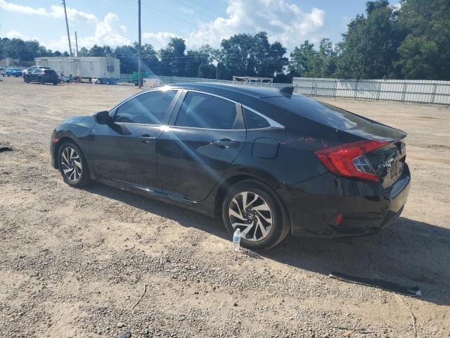 Photo 2 from auction – 2018 HONDA CIVIC EX with VIN 19XFC2F76JE032543
