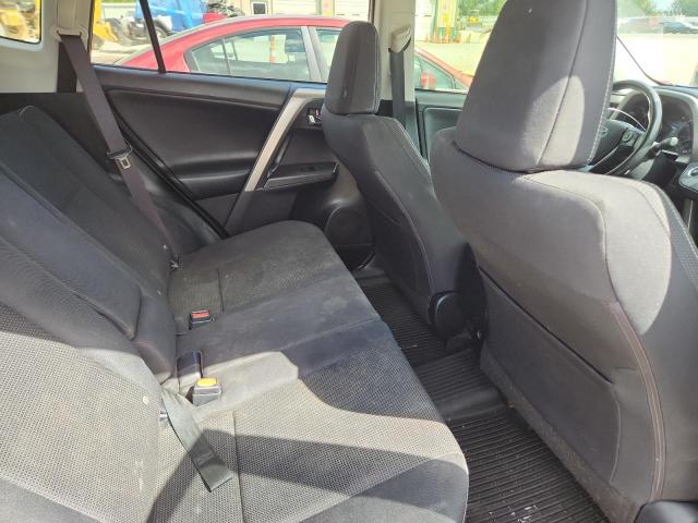 Photo 11 from auction – 2018 TOYOTA RAV4 ADVEN with VIN JTMRFREV8JD247761
