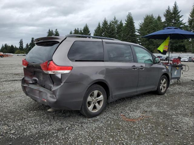Photo 3 from auction – 2013 TOYOTA SIENNA LE with VIN 5TDKK3DC5DS286617