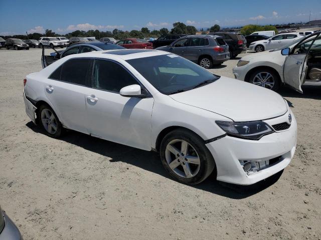 Photo 4 from auction – 2014 TOYOTA CAMRY L with VIN 4T1BF1FKXEU808437