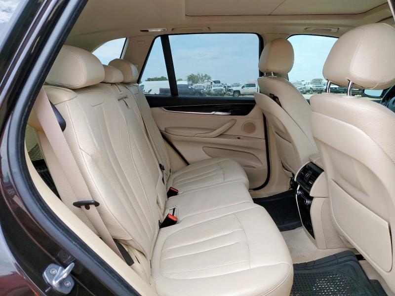 Photo 11 from auction – 2015 BMW X5 SDRIVE3 with VIN 5UXKR2C56F0H40664