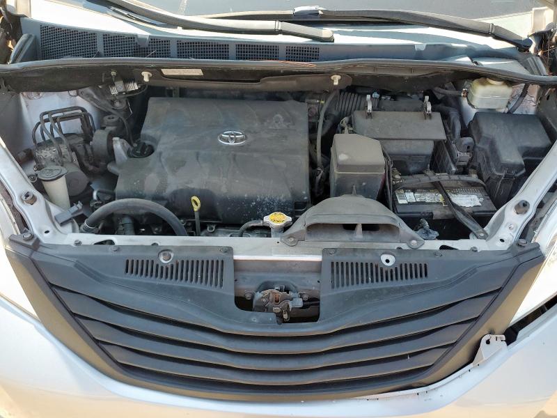 Photo 12 from auction – 2015 TOYOTA SIENNA LE with VIN 5TDKK3DCXFS593073